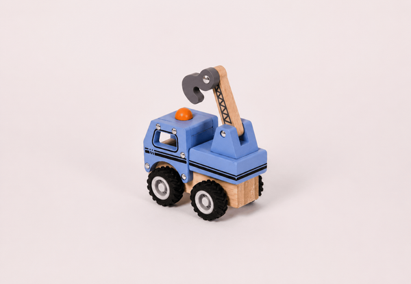 Комплект превозни средства – пътна помощ и влак с хеликоптер (Tow Truck + Junior Helicopter Wooden Train)