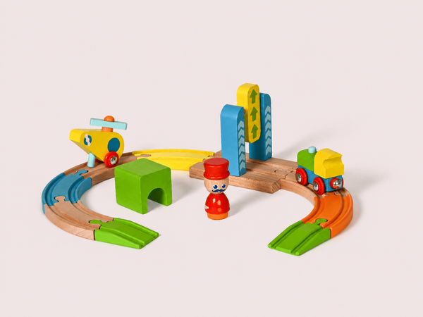 Комплект превозни средства – пътна помощ и влак с хеликоптер (Tow Truck + Junior Helicopter Wooden Train)